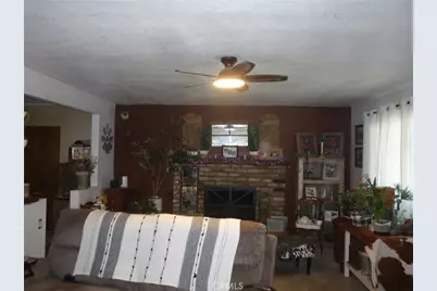 26201 Camas Drive, Hemet, CA 92544 - Photo 4