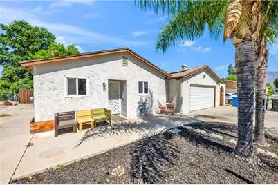 784 S Miramar, San Jacinto, CA 92583 - Photo 2