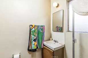 949 W Rosewood Ct, Ontario, CA 91762 - Photo 16