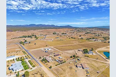 49701 Sky Harbor, Aguanga, CA 92536 - Photo 4