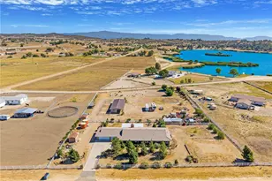 49701 Sky Harbor, Aguanga, CA 92536 - Photo 8