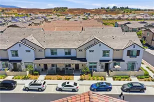 39376 Corvina Ln, Temecula, CA 92591 - Photo 2