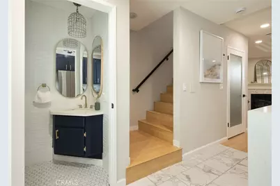2500 Abbot Kinney Boulevard #20, Venice, CA 90291 - Photo 12