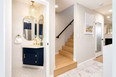 2500 Abbot Kinney Boulevard #20, Venice, CA 90291 - Photo 6