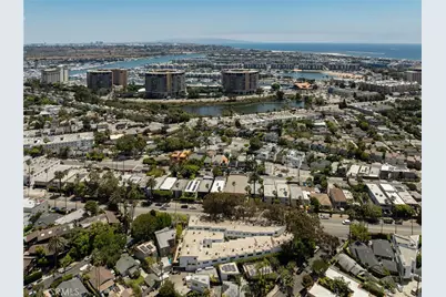2500 Abbot Kinney Boulevard #20, Venice, CA 90291 - Photo 24