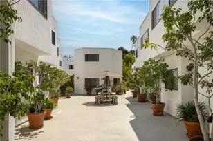 2500 Abbot Kinney Blvd, Venice, CA 90291 - Photo 26
