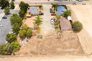 13051 Lancaster Ln, Moreno Valley, CA 92553 - Photo 6