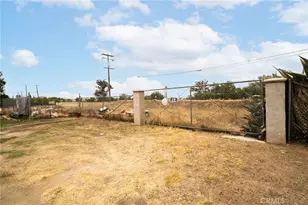 13051 Lancaster Ln, Moreno Valley, CA 92553 - Photo 32