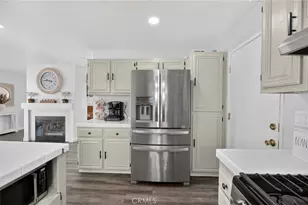 25595 Sierra Cadiz Ct, Moreno Valley, CA 92551 - Photo 10