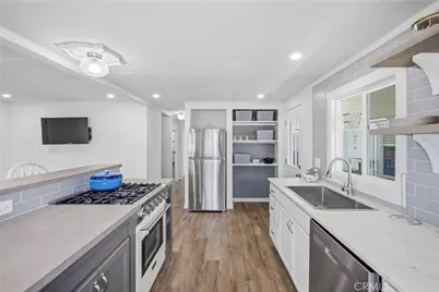 601 N Kirby #394, Hemet, CA 92545 - Photo 4