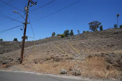 24200 Beverly, Menifee, CA 92587 - Photo 10