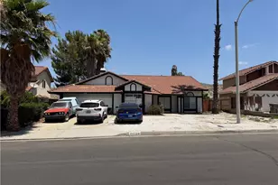44128 Galicia, Hemet, CA 92544 - Photo 1