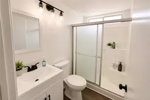 44128 Galicia, Hemet, CA 92544 - Photo 6