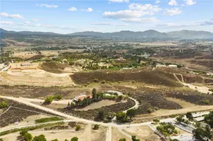 35251 Calle Campo, Temecula, CA 92592 - Photo 18