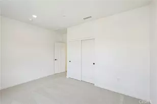 27318 Dunite Dr, Perris, CA 92571 - Photo 12