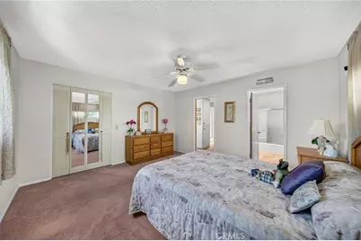 1240 W Montrose Avenue, Hemet, CA 92543 - Photo 12