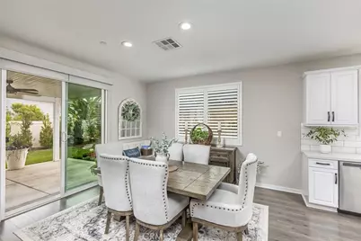 31454 Darlington Oak Drive, Winchester, CA 92596 - Photo 12
