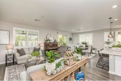 31454 Darlington Oak Drive, Winchester, CA 92596 - Photo 10