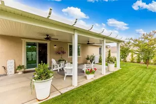 31454 Darlington Oak Dr, Winchester, CA 92596 - Photo 6