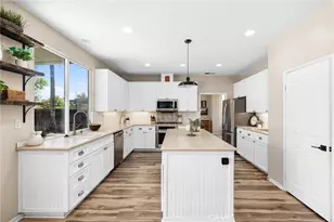 29687 Rossiter, Murrieta, CA 92563 - Photo 14