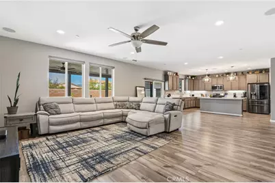 29271 Date Palm, Lake Elsinore, CA 92530 - Photo 2