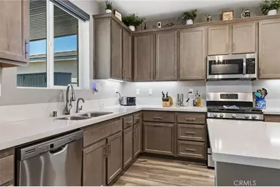 29271 Date Palm, Lake Elsinore, CA 92530 - Photo 10