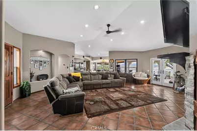 49185 Tomahawk Court, Aguanga, CA 92536 - Photo 18