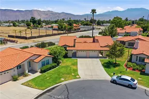 1086 Morning Mist Ct, Hemet, CA 92545 - Photo 2