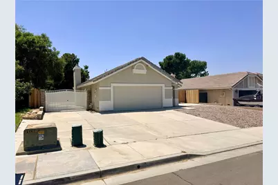 44493 Galicia, Hemet, CA 92544 - Photo 4