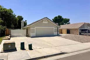 44493 Galicia, Hemet, CA 92544 - Photo 4