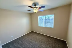 44493 Galicia, Hemet, CA 92544 - Photo 30