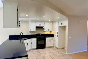 44493 Galicia, Hemet, CA 92544 - Photo 16