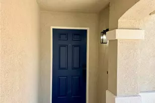 44493 Galicia, Hemet, CA 92544 - Photo 6
