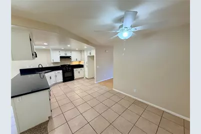 44493 Galicia, Hemet, CA 92544 - Photo 14