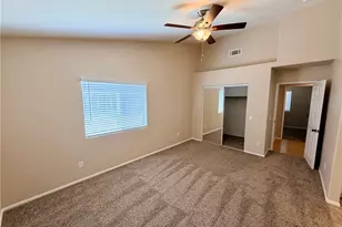 44493 Galicia, Hemet, CA 92544 - Photo 36