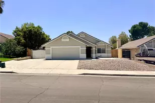 44493 Galicia, Hemet, CA 92544 - Photo 2
