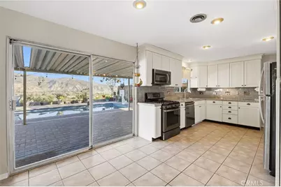 468 E View, Santa Paula, CA 93060 - Photo 10