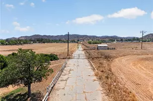 23524 Pico Ave, Menifee, CA 92585 - Photo 16