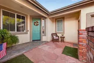 28712 Lantern Park Ln, Menifee, CA 92584 - Photo 2