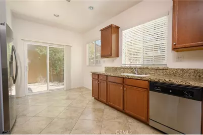 37338 Paseo Tulipa, Murrieta, CA 92563 - Photo 6