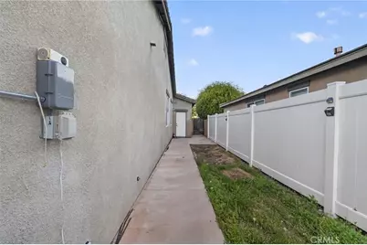 29403 Canyon Valley Drive, Lake Elsinore, CA 92530 - Photo 46