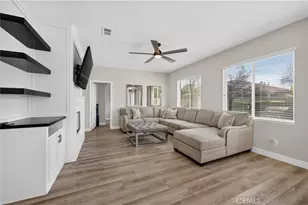 30592 Red Fox Ct, Murrieta, CA 92563 - Photo 10