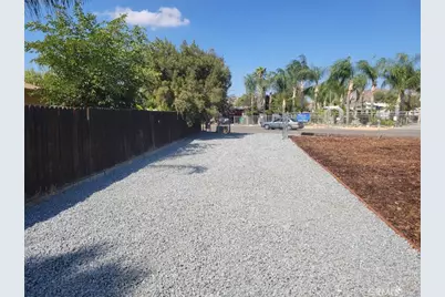26113 Naumann, Homeland, CA 92548 - Photo 10
