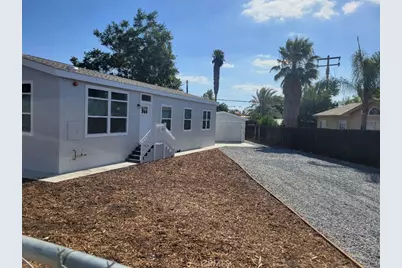 26113 Naumann, Homeland, CA 92548 - Photo 2