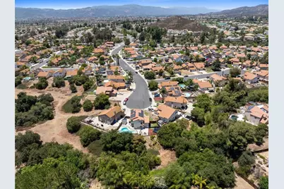 24080 Manresa Court, Murrieta, CA 92562 - Photo 36