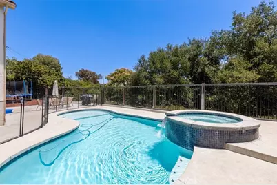 24080 Manresa Court, Murrieta, CA 92562 - Photo 16