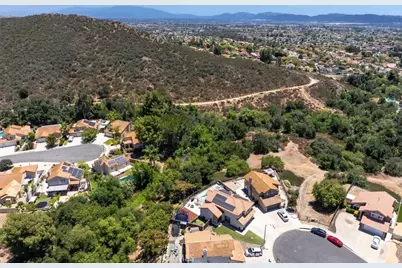24080 Manresa Court, Murrieta, CA 92562 - Photo 38