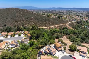 24080 Manresa Ct, Murrieta, CA 92562 - Photo 38