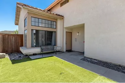 24080 Manresa Court, Murrieta, CA 92562 - Photo 4