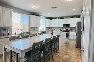 29095 Blue Moon Dr, Menifee, CA 92584 - Photo 10